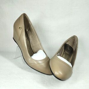 Lifestride Womens Dreams Chic Nude Wedge Pumps Heel 10 N Beige